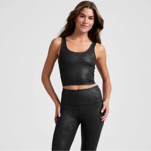 NWT Beyond Yoga PowerShine Viper Cropped Tank - Black - Large